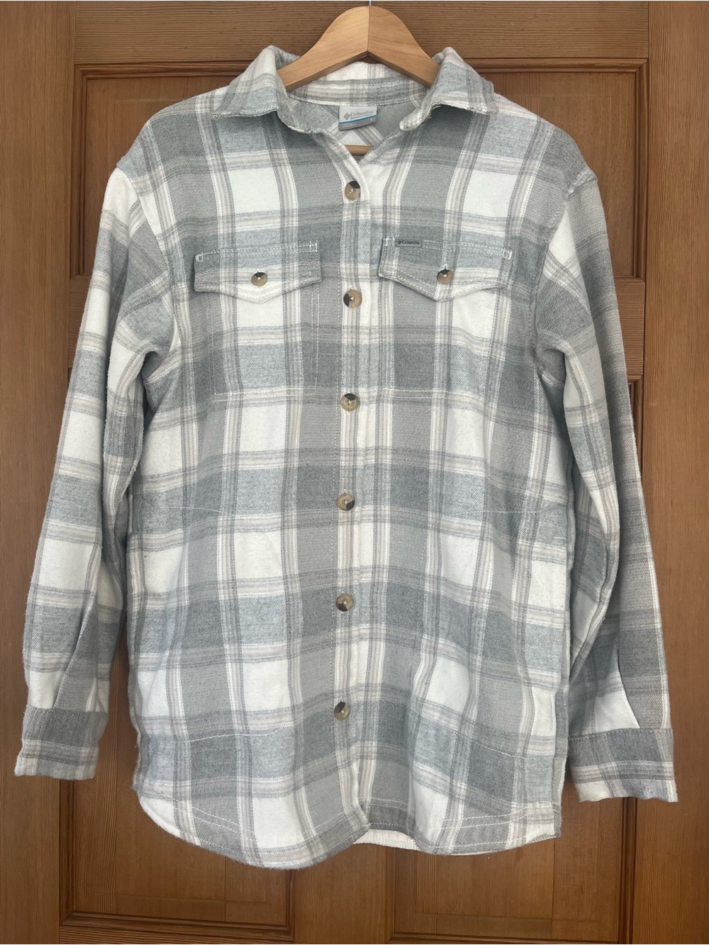 Columbia Calico Basin Gray and White Plaid Button-Down Shirt/Jacket